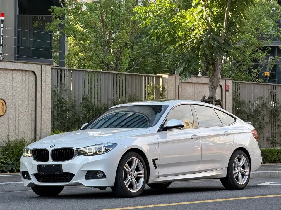 BMW 3 Series GT 320i M Sport Package 2020