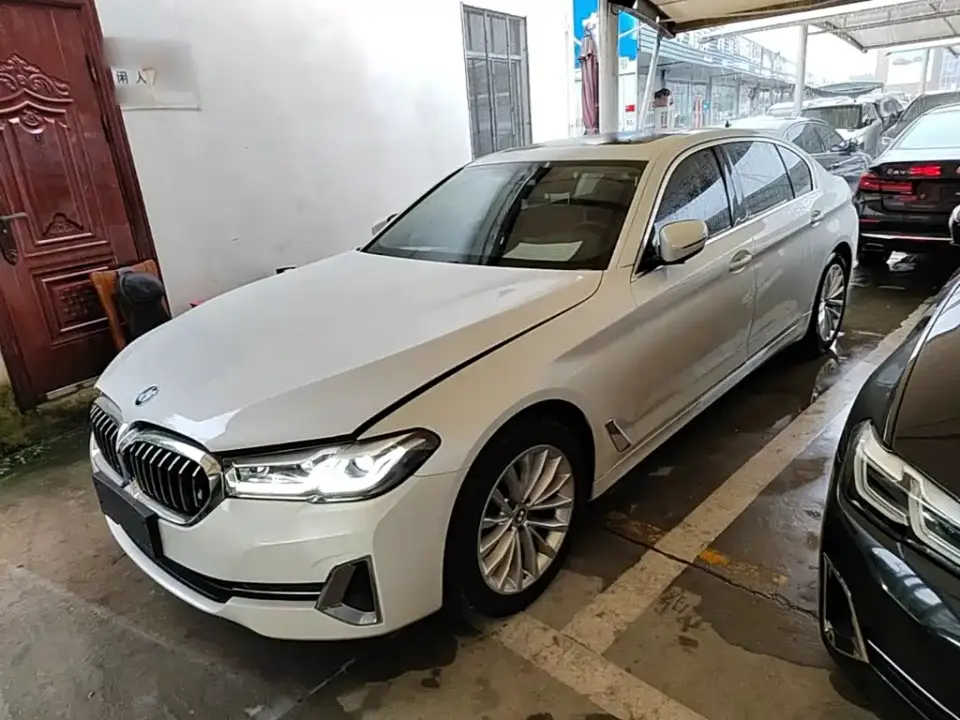 BMW 5 Series Facelift 525Li Luxury Package 2022