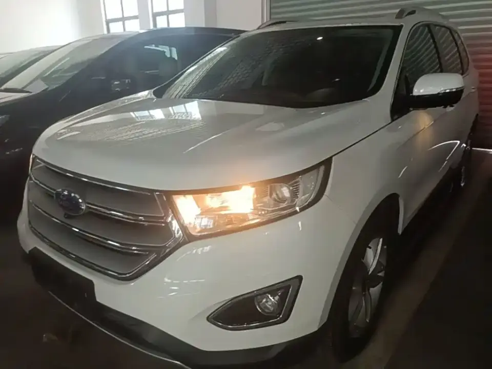 Ford Edge EcoBoost 245 FWD Platinum 7-seater China V 2019