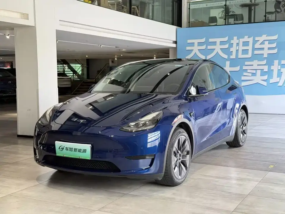Tesla Model Y Facelift Rear-Wheel Drive Version 2023