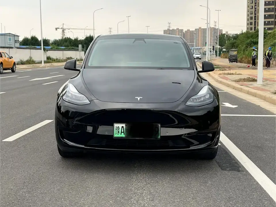 Tesla Model Y Facelift Rear-Wheel Drive Version 2023