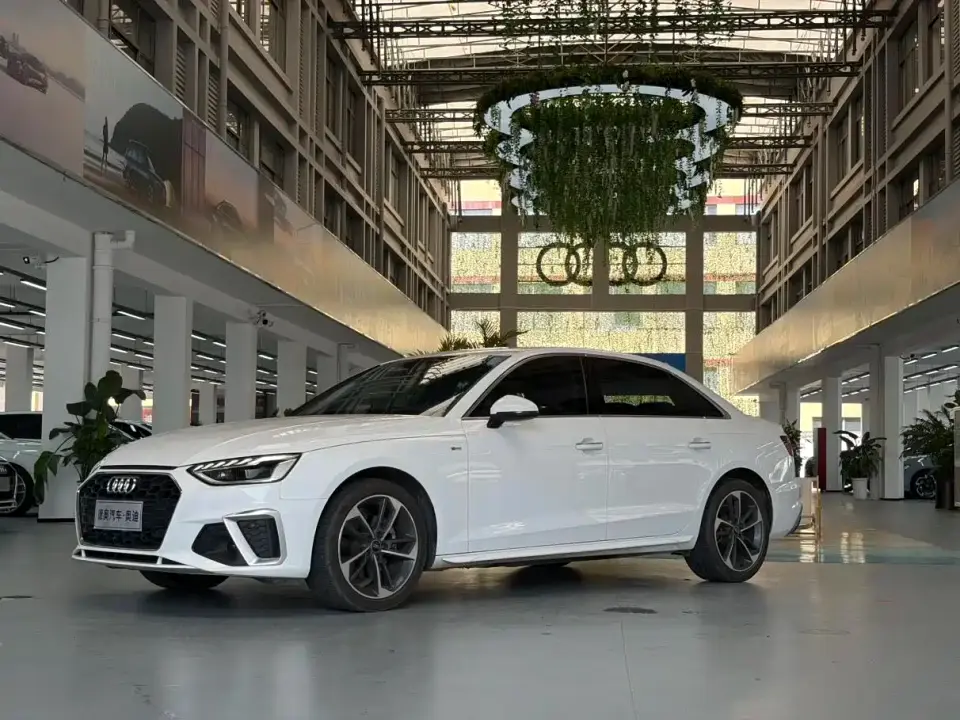 Audi A4L 40 TFSI Fashion Dynamic 2023