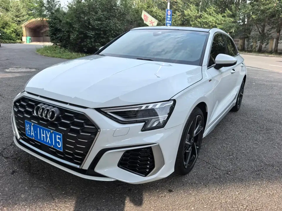 Audi A3 Facelift Sportback 35 TFSI Fashion Sport 2023