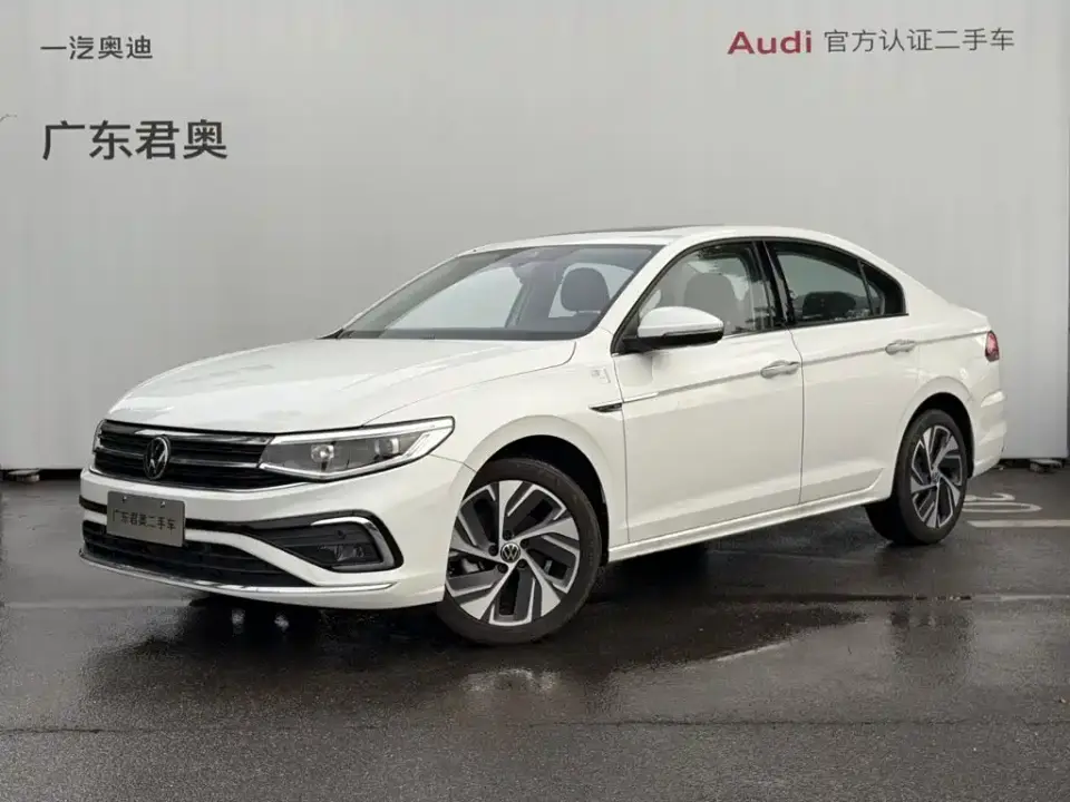 Volkswagen Bora 300TSI DSG Premium Ride Edition 2024