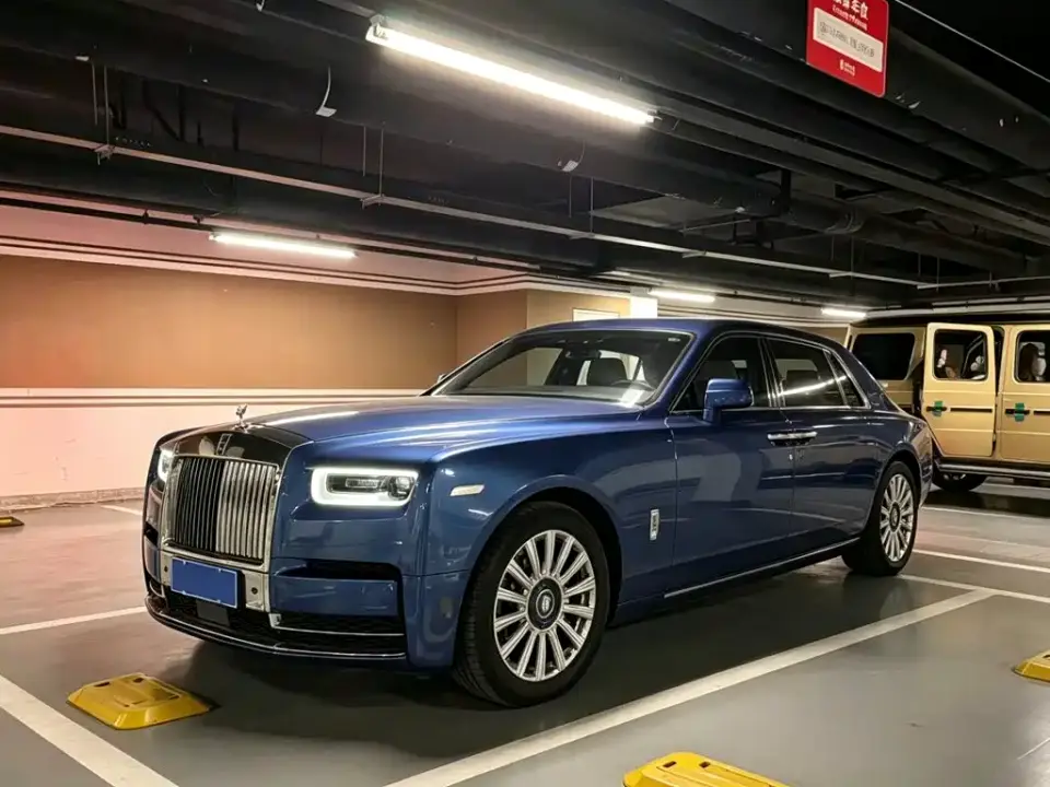 Rolls-Royce Phantom 6.7T Long Wheelbase Version 2020