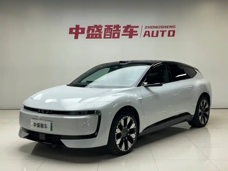 Audi E5 Sportback Model Base Version 2025