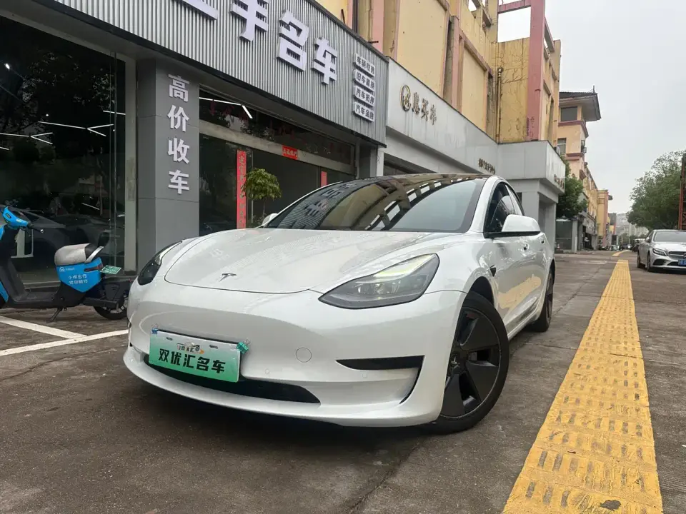 Tesla Model 3 Standard Range Rear-Wheel Drive Upgrade 2020