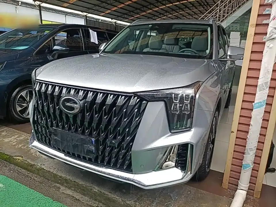 GAC Trumpchi GS8 Dual Engine Series 2.0TM 2WD Premium Edition (6-Seater) 2022