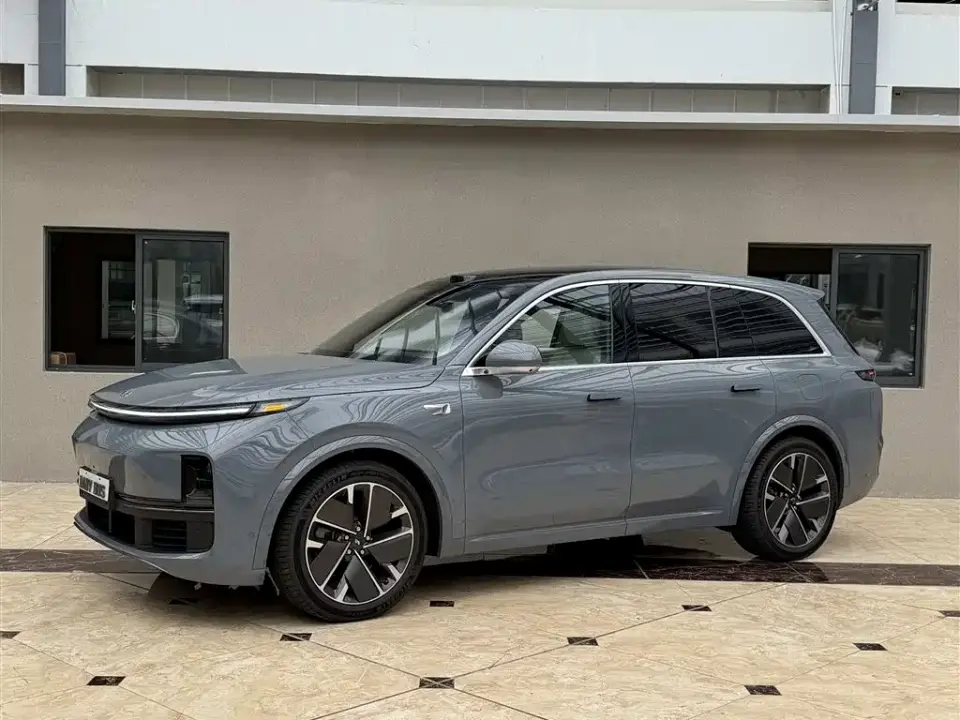 Li Auto Li L8 Ultra Smart Renewal Edition 2025