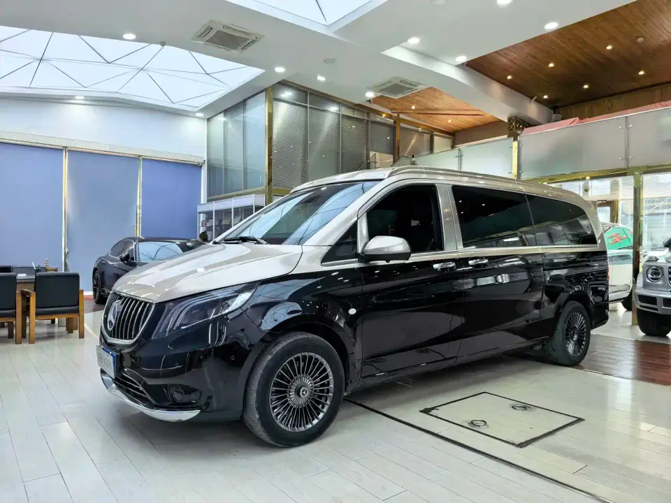 Mercedes-Benz Vito 2.0T Business 7-Seater 2024