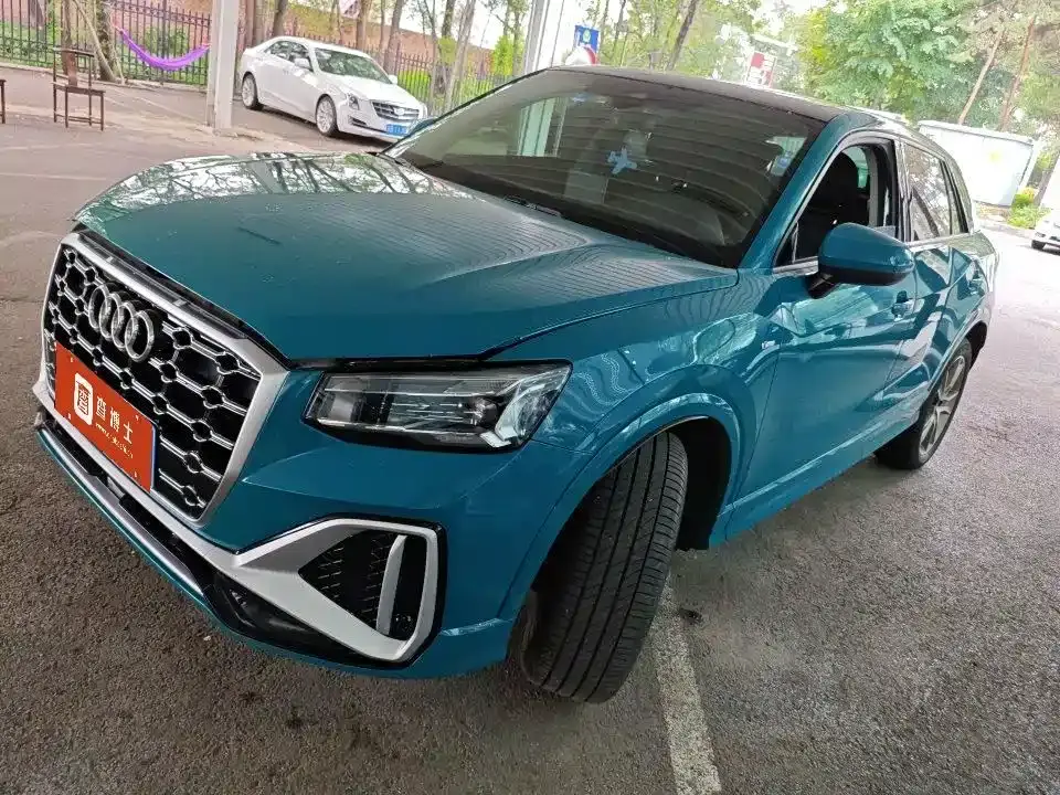 Audi Q2L Model 35 TFSI Fashion Dynamic 2022