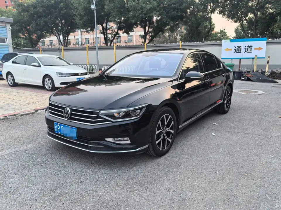 Volkswagen Magotan 330TSI DSG Leading 2020