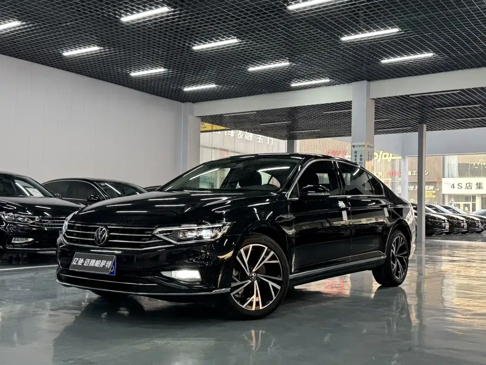 Volkswagen Magotan 330TSI DSG 30th Anniversary Edition 2022