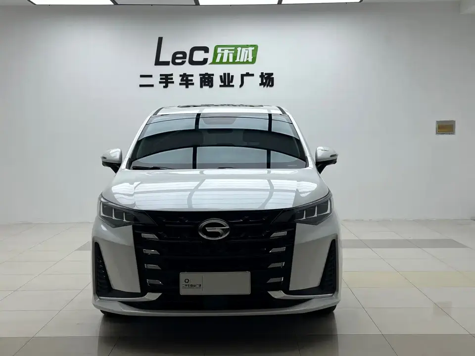 GAC Trumpchi M6 270T DCT Luxury Edition (7-Seater) 2022