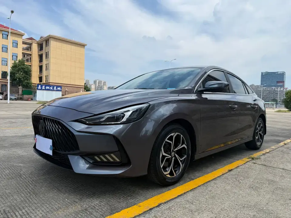 MG MG5 Model 180DVVT CVT Youth Luxury Edition 2021