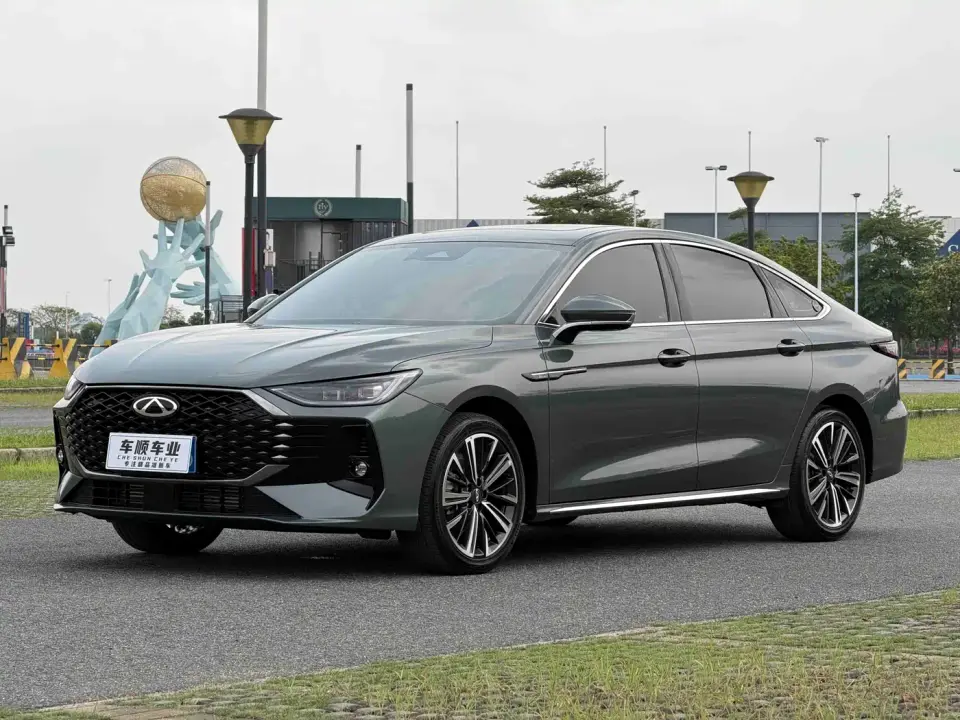 Chery Arrizo 8 PRO Pro 1.6T Luxury Model+ 2025