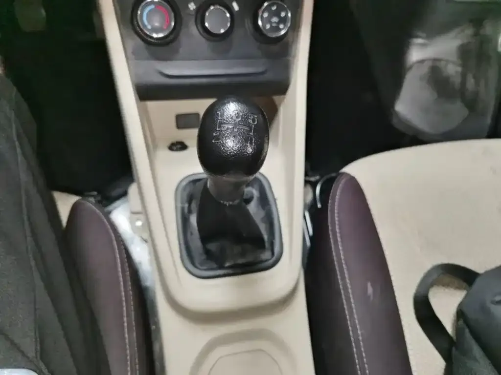 Changan Kuayue Kuayuexing V3 1.3L Gasoline Standard 7-seater Passenger Van 2025 — фото 10