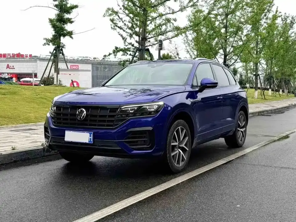 Volkswagen Touareg 3.0TSI R-Line Classic Sport Package 2021