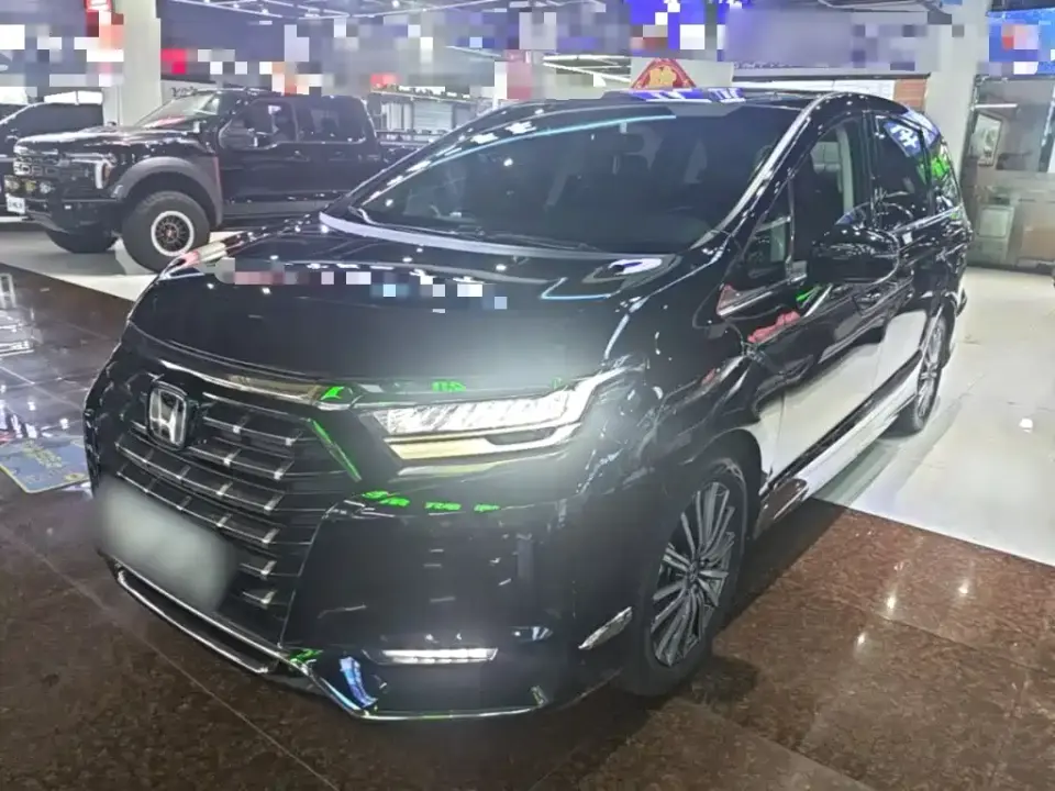 Honda Elysion 2.0L e:HEV Luxury First Edition 2022