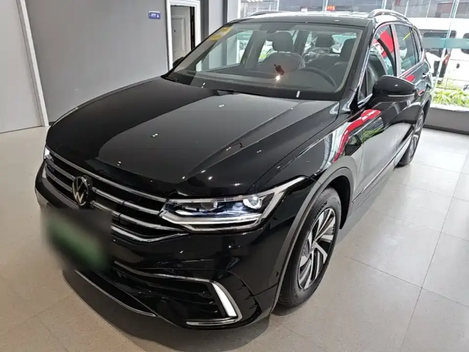 Volkswagen Tiguan L PHEV 430PHEV Plug-in Hybrid Premium 2025