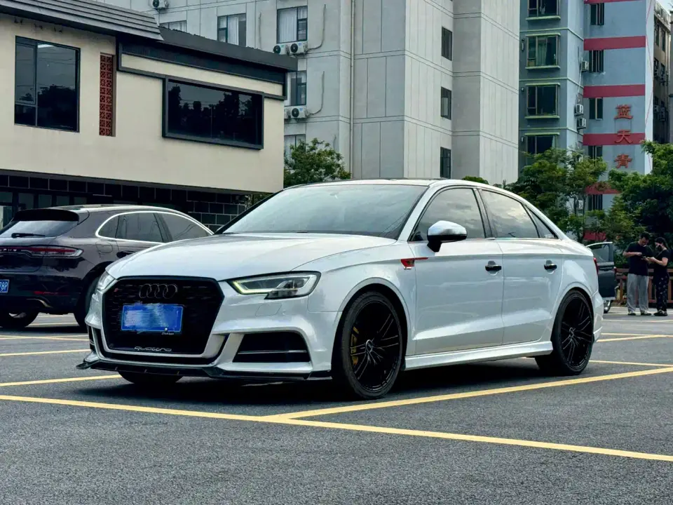 Audi A3 30th Anniversary Limousine 35 TFSI Sport 2019