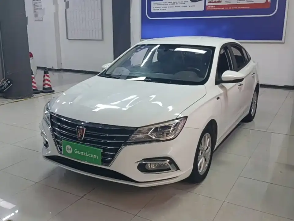 Roewe i5 1.5L Manual 4G Connected Premium Edition 2020