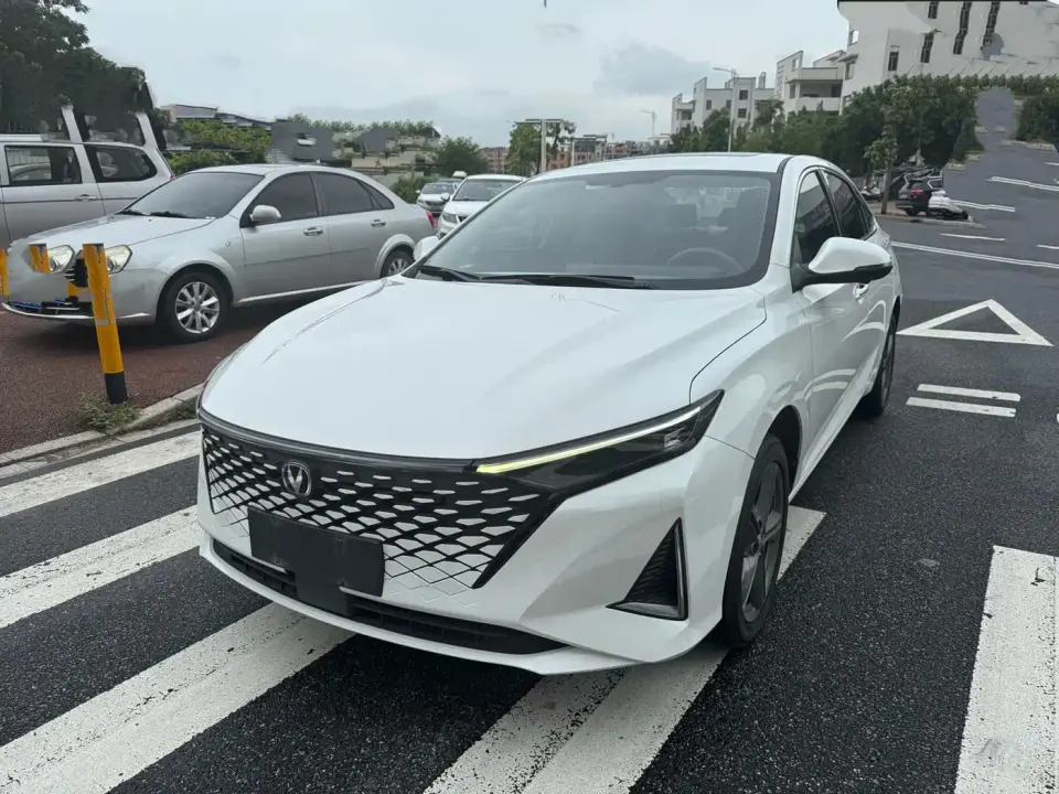 Changan Ruicheng PLUS 1.5T DCT Luxury 2023