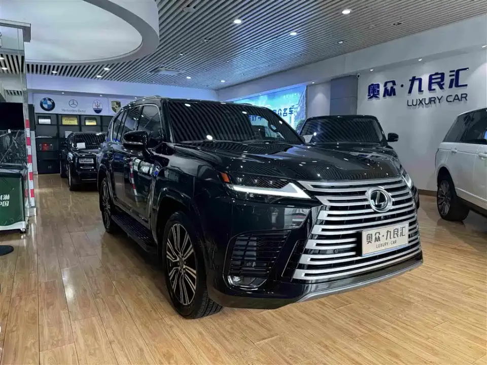 Lexus LX 700h Boundary Edition 2025