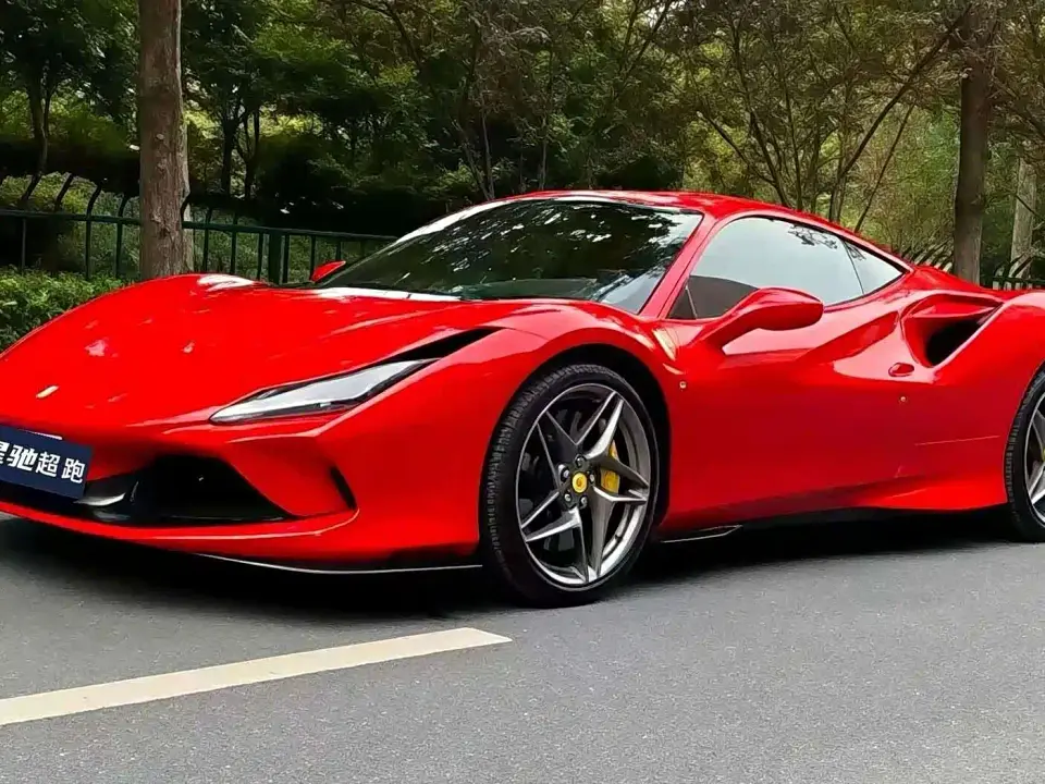 Ferrari F8 Tributo 3.9T V8 2021