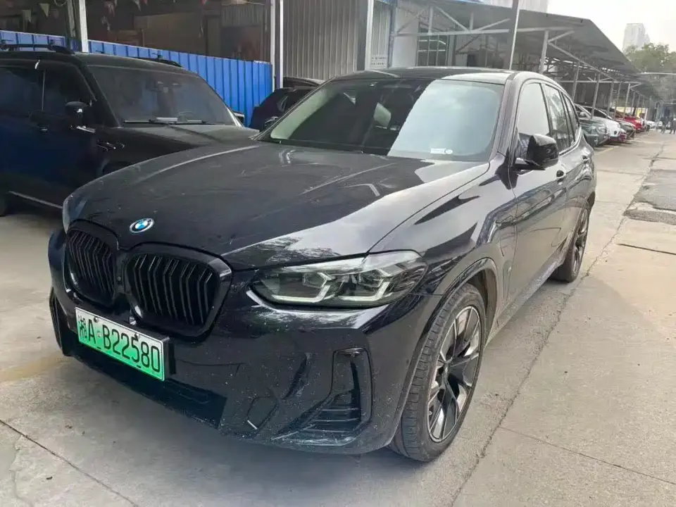 BMW iX3 Facelift Pioneer 2022