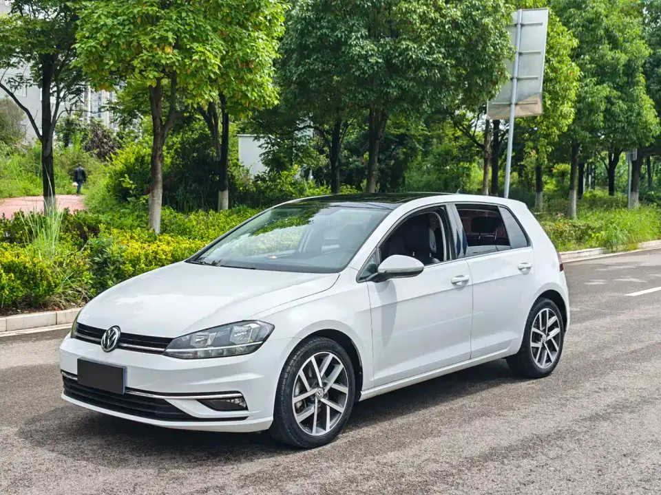 Volkswagen Golf Beloved Edition 280TSI DSG Luxury 2020