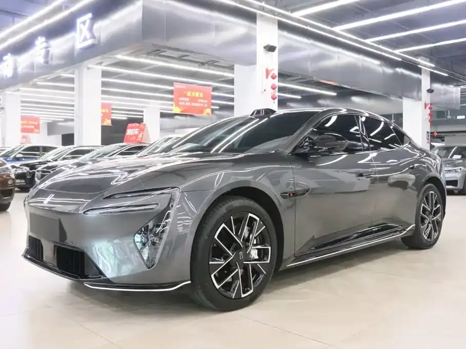 Avatr 06 Ultra Pure Electric Edition 2025