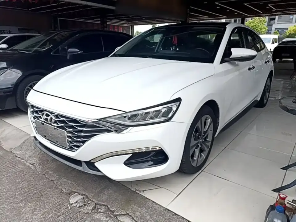 Hyundai Fista 280TGDi Sport Edition China VI 2020