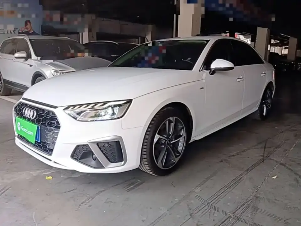 Audi A4L 40 TFSI Fashion Dynamic 2022