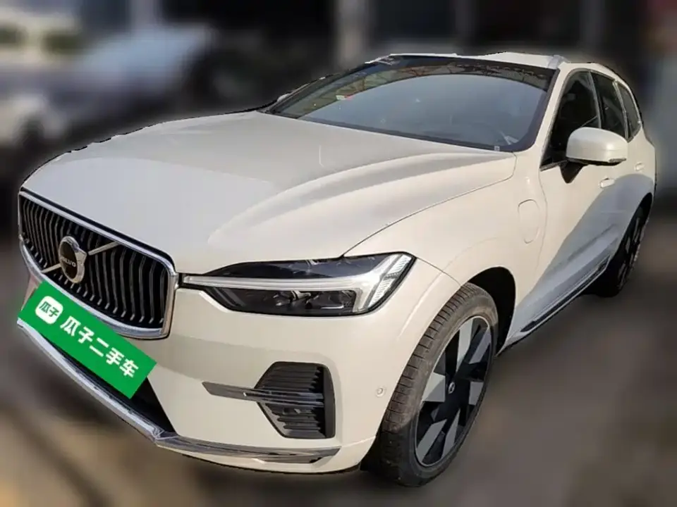 Volvo XC60 Plug-in Hybrid T8 PHEV Long Range AWD Smart Elegance Luxury Edition 2024