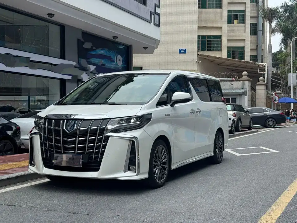 Toyota Alphard Hybrid 2.5L Ultimate 2021