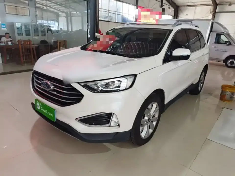 Ford Edge EcoBoost 245 2WD Platinum 7-Seater 2020