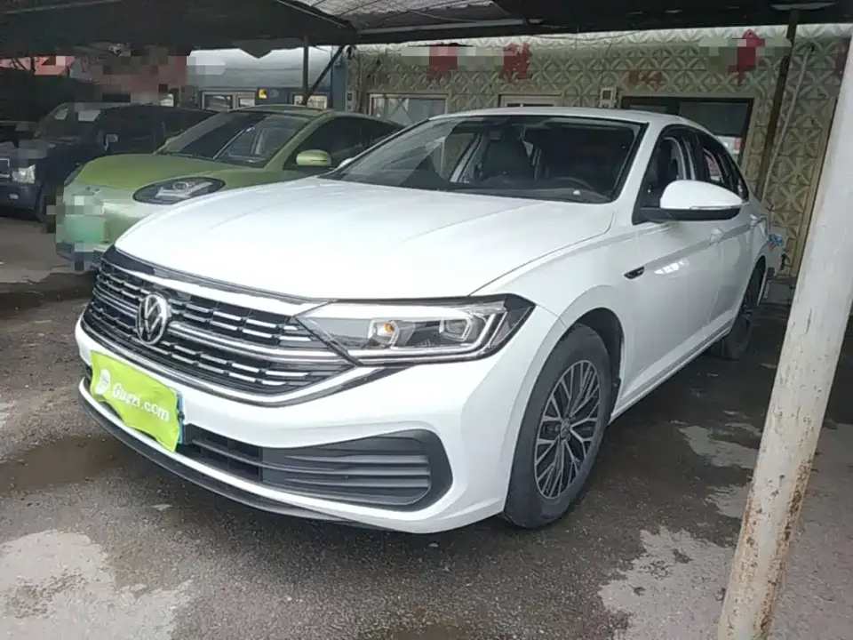 Volkswagen Sagitar 200TSI DSG Flying Edition 2024