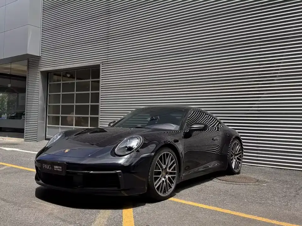 Porsche 911 Carrera 3.0T 2023