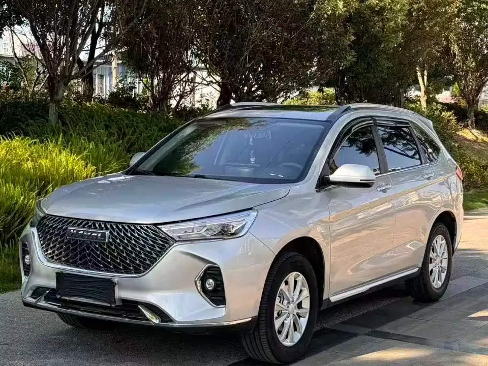 Haval M6 PLUS 1.5T Manual Luxury Smart Connect 2023