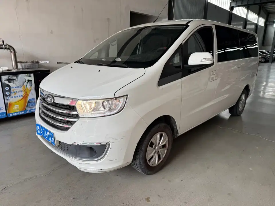 JAC Refine M3 PLUS IKEA Edition 1.8L Comfort Model 2022