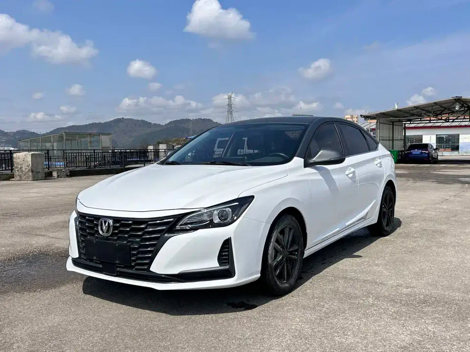 Changan Ruicheng CC Blue Whale Edition 1.5T DCT Luxury 2022