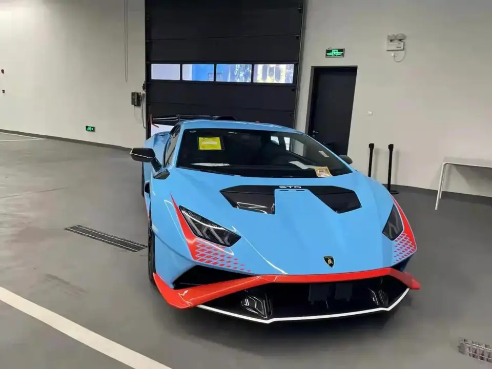 Lamborghini Huracán Huracán STO 2022