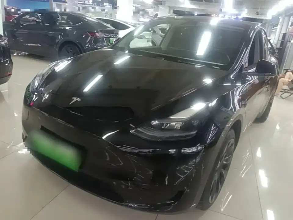 Tesla Model Y Facelift Rear-Wheel Drive Version 2023
