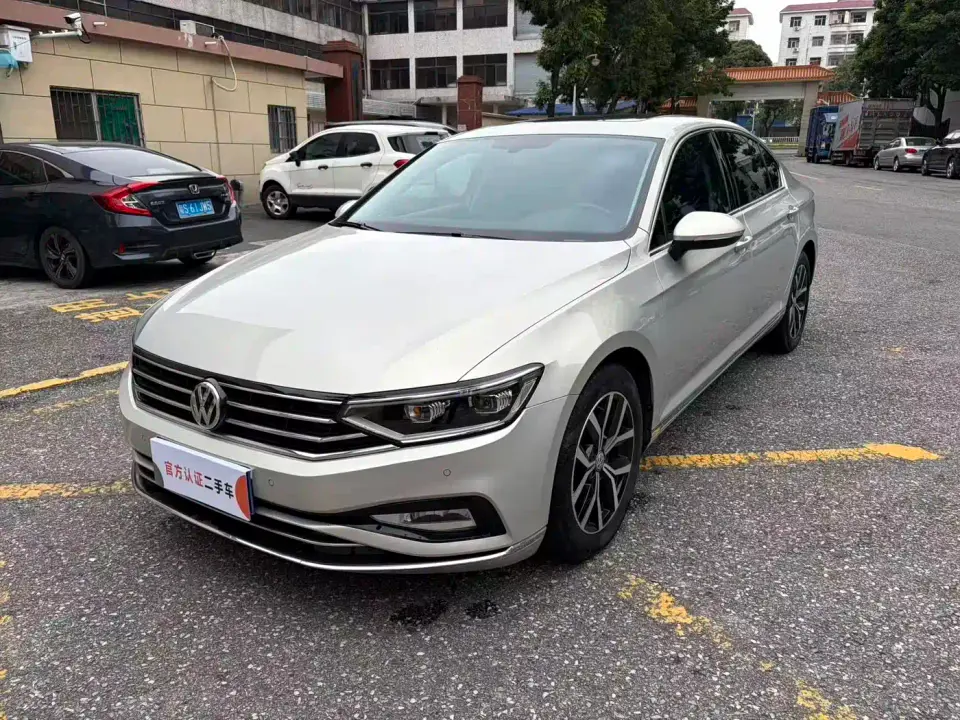 Volkswagen Magotan 330TSI DSG Leading 2020