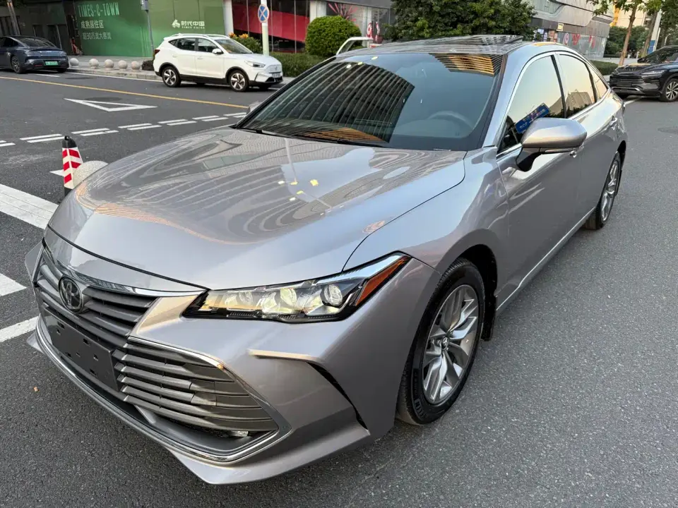 Toyota Avalon 2.5L Luxury Edition 2021