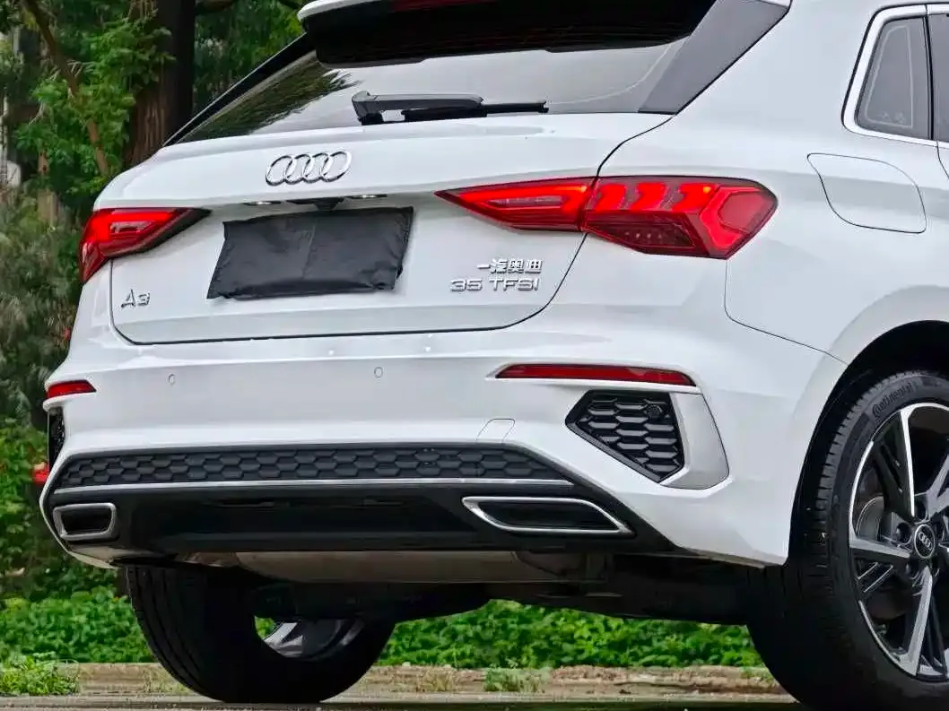 Audi A3 Sportback 35 TFSI Style Sport 2023 — фото 8