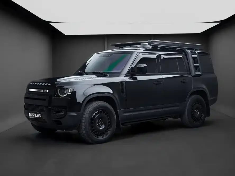 Land Rover Defender Model Year 130 3.0T P400 HSE 2023