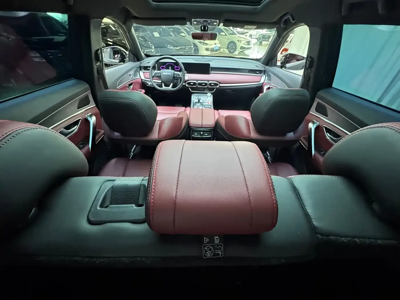 Jetour X70 PLUS 1.5T DCT Mountain 7-Seater 2022 — фото 24