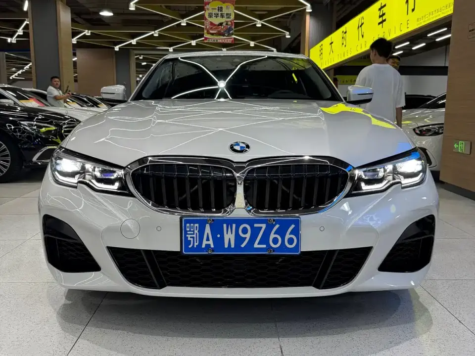 BMW 3 Series 325Li M Sport Package 2021